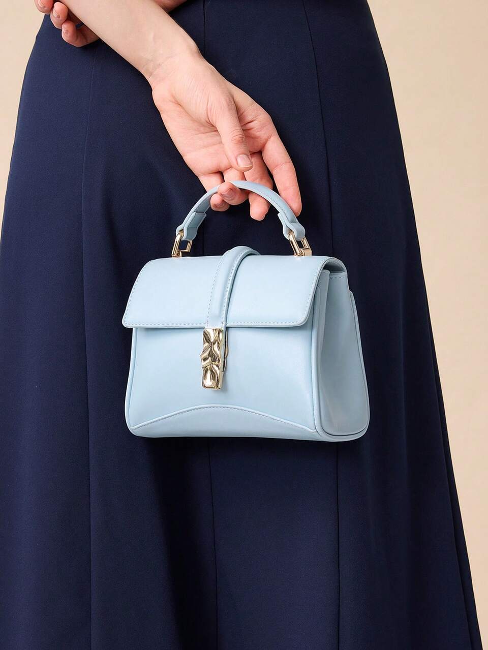 WOMEN'S COMMUTE FASHION METAL DETAIL MAGNET TOP HANDLE BAG
