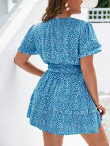 Simplee 大碼滿版印花前打結打攬木耳邊連衣裙 - 藍色 - 查看 2