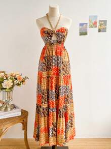 Soleia Vestido de vacaciones para mujer de estilo bohemio en color marrón con estampado de cachemira y volantes en la cintura, con escote frontal y en el medio calado, dobladillo dividido en múltiples capas y correa de collar