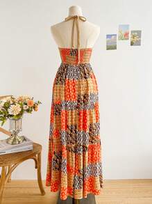 Soleia Vestido de vacaciones para mujer de estilo bohemio en color marrón con estampado de cachemira y volantes en la cintura, con escote frontal y en el medio calado, dobladillo dividido en múltiples capas y correa de collar