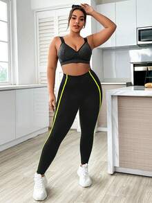 Bộ trang phục dạo phố thể thao dành cho nữ cỡ lớn với quần legging chống đẩy chắp vá và áo ngực cúp cố định hỗ trợ cao - màu đen - Xem 3