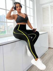 Bộ trang phục dạo phố thể thao dành cho nữ cỡ lớn với quần legging chống đẩy chắp vá và áo ngực cúp cố định hỗ trợ cao - màu đen - Xem 1