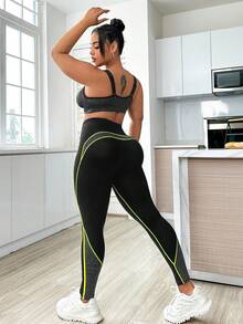 Bộ trang phục dạo phố thể thao dành cho nữ cỡ lớn với quần legging chống đẩy chắp vá và áo ngực cúp cố định hỗ trợ cao - màu đen - Xem 2