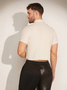 FeverCity Herren Shirt mit kurzen Ärmeln, einfarbig mit Patchwork-Besatz, für den Sommer