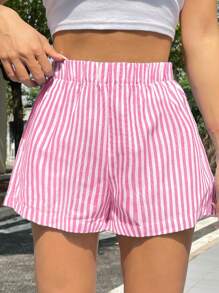 SHEIN EZwear 粉色条纹休闲宽松大码短裤