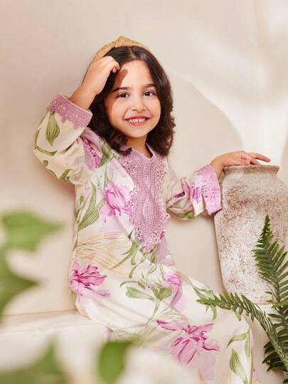 SHEIN Mommy And Me Matching Outfits (2 Pieces Sold Separately) Young Girl And Toddler Girl Floral Dress, Suitable For Summer Holiday, Outing And Daily Wear