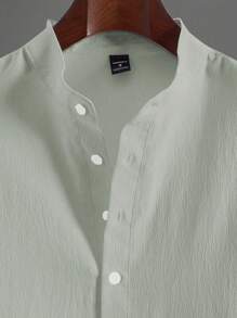 Manfinity Homme Men's Simple Solid Color Short Sleeve Button-Up Shirt - Light Grey - View 5