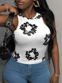 Slaydiva Women Leisure Street Flower Printed Tank Top - Black and White - View 3