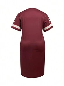 Plus Size Summer Fashionable Loose V-Neck Dress With Letter Print - Burgundy - View 2