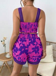 Flirla 大尺碼花卉印花露背上衣和短褲套裝，適用於度假和休閒，緊身合身