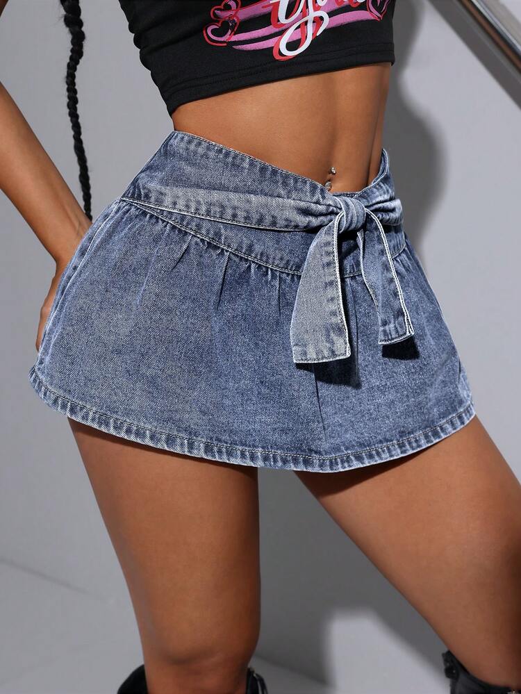 Summer Mini Denim Skirt With Bowknot