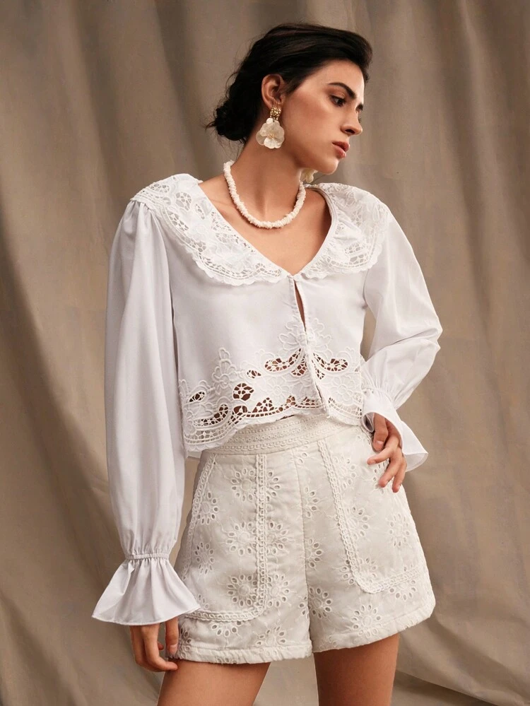 Elegant Symmetrical Lace Detail White Women's Open-Front Shirt