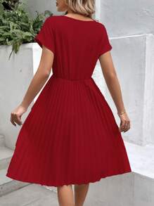 SHEIN Clasi Robe élégante d'été à manches courtes plissées de couleur unie bordeaux longue pour femmes