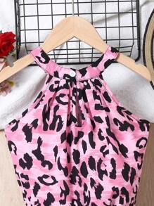 SHEIN Conjunto de Verão para Meninas Pré-adolescentes com Blusa de Alças de Leopardo e Shorts com Botões Decorativos