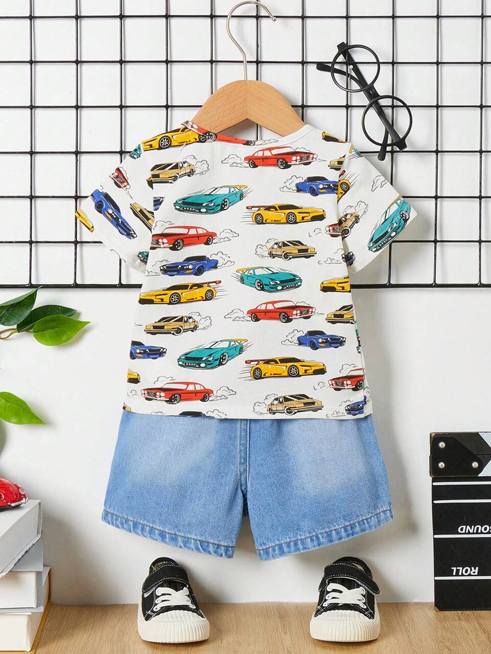 Baby Boy 2pcs Casual Car Pattern Short Sleeve T-Shirt And Sports Ripped Jeans Shorts Set For Summer Outfits