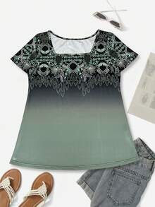 轻盈优雅几何印花方领短袖 T 恤，适合女士，适合户外、旅行、办公室、夏季的百搭休闲装