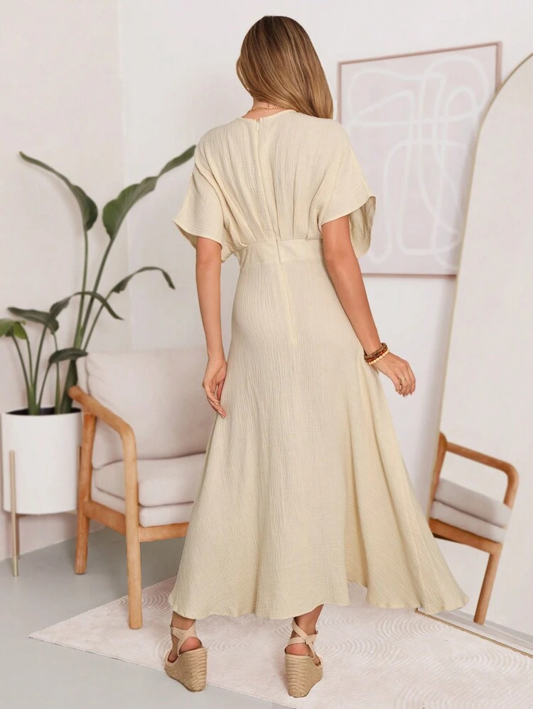 Spring And Summer Casual Texture Pleated A-Line Dress With Cinching Waist, Great For Holiday And Fashionable Look Women Dress