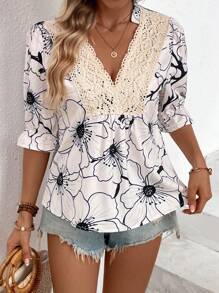 Breezaya Floral Print Contrast Lace V-Neck Blouse