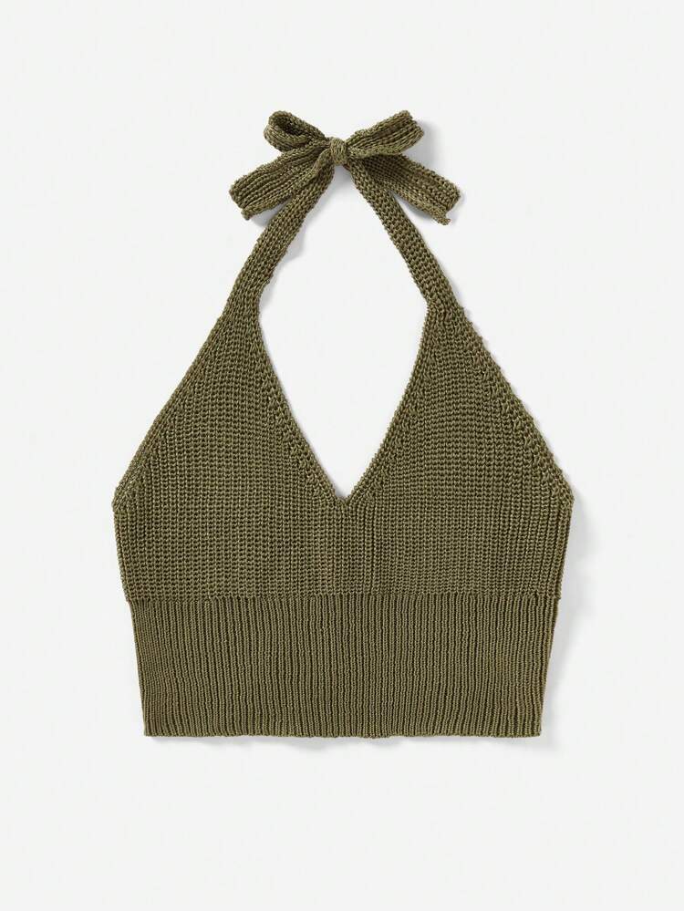 Women's Plus Size Fashionable Knitted Top With Neck Button Detail