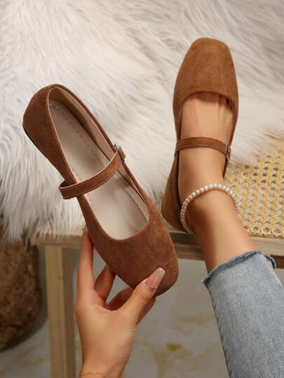 2025年秋季法式复古方头平底踝带鞋，春季新品，芭蕾平底鞋，玛丽珍鞋