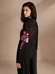 Anewsta Camisa casual de manga larga para mujer con bordado de flores y botones en la parte delantera