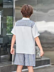 SHEIN 10-12歲男孩2入組校園風條紋斗篷設計短袖襯衫和短褲，休閒套裝"} (Note: I assumed that "tween boy - 白色 - 查看 3