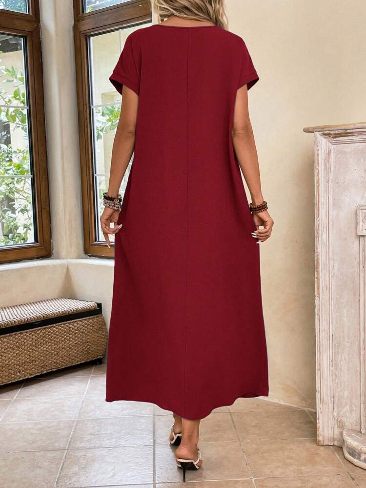 Ladies Solid Color Simple Round Neck Long Dress For Daily Wear