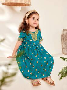 SHEIN Personalized Casual Printed Dress For Infant Baby Girls - Green - View 5