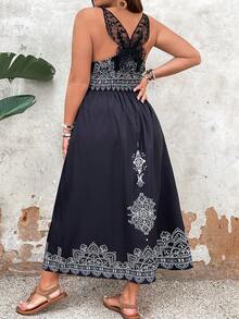 SHEIN VCAY Plus Size Retro Printed Black Butterfly Splicing Dress With Straps, Perfect For Vacation - Black - View 2