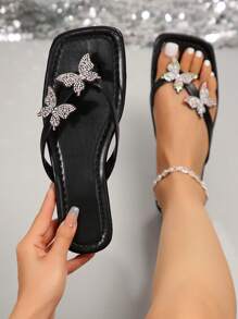 女款涼鞋，新款夏季韓版時尚平底鞋，百搭