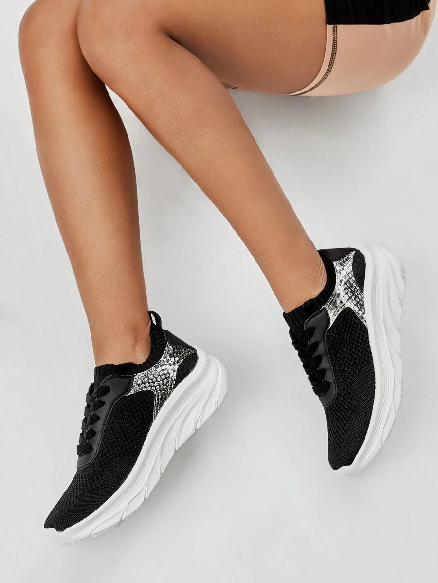 CUCCOO BASICS Snakeskin Print Lace-up Front Running Shoes - Black - View 1