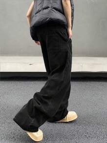 Manfinity EMRG 男士休闲宽松阔腿牛仔裤，适合日常穿着，男士宽松黑色裤子，男士黑色宽松牛仔裤，男士宽松裤子 - 黑色 - 查看 8