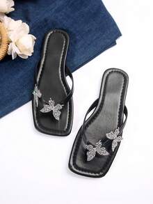 女款涼鞋，新款夏季韓版時尚平底鞋，百搭