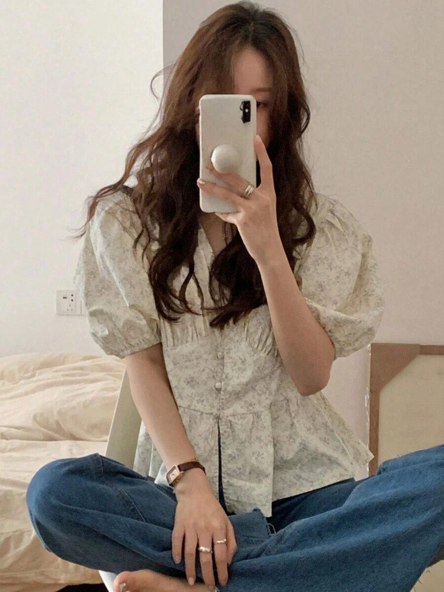 DAZY 女式 V 领碎花优雅衬衫，荷叶边秋季 - 杏色 - 查看 1