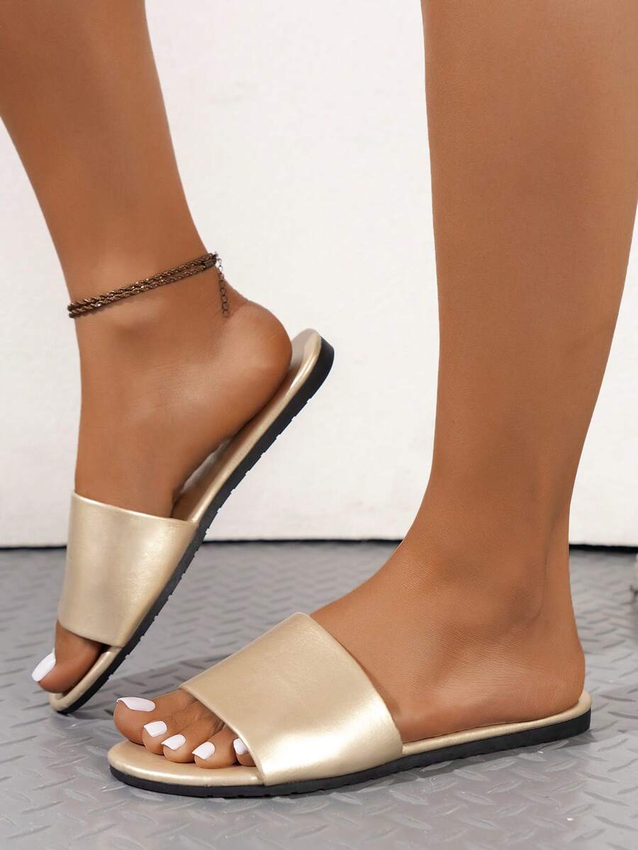 Vintage Gold Flat Women's Sandals, Round Toe Solid Color Leather Slip-Resistant Slippers