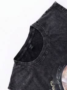 ROMWE MEN 男士2入組人像印花背心和短褲套裝，非常適用於春夏日常穿著 - 黑色 - 查看 7