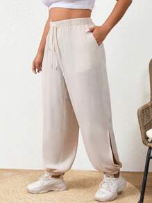 SHEIN Frenchy Plus Size Kỳ nghỉ Màu trơn Quần cắt xén thông thường có viền xẻ - Màu be - Xem 4