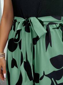 SHEIN LUNE Plus Size Women Random Printed Simple Daily Jumpsuit, Summer - Green - View 6