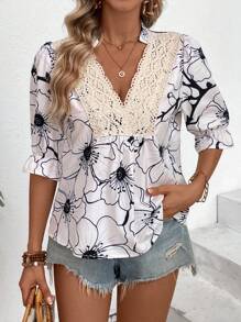 Breezaya Floral Print Contrast Lace V-Neck Blouse