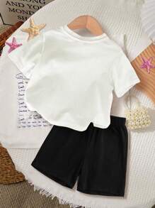 SHEIN Conjunto de 2 peças de blusa e shorts de manga curta minimalista casual para meninas, vendidos individualmente para o verão