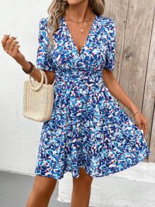 SHEIN Frenchy Floral Print Short Sleeve A-Line Dress With V-Neckline And Gathered Waist, Perfect For Summer Vacation Outfits - Blue - View 5