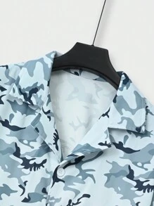 Manfinity Hypemode Men's Summer Camouflage Print Short Sleeve Casual Shirt Romper