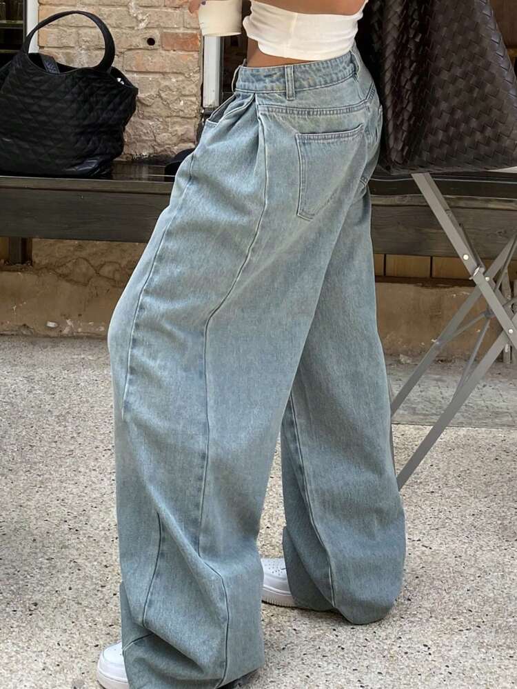 Ladies' Vintage Washed Wide Leg Jeans With Pleated Design And Pockets