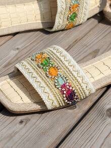 Sandales plates Beige pour femmes avec broderie colorée, style bohémien, chaussures de plage pour fête, parfaites pour les vacances - Multicolore - Voir 5