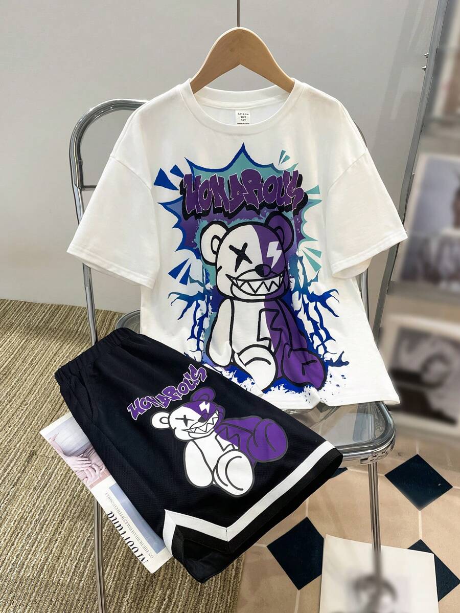 SHEIN Bộ áo thun ngắn tay và quần đùi Tween Boy dáng rộng giản dị họa tiết gấu - Đen và trắng - Xem 1
