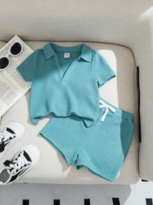 SHEIN Áo thun polo cổ chữ V ngắn tay dệt kim đơn giản cho bé trai và bộ quần đùi màu trơn - màu xanh lá - Xem 5
