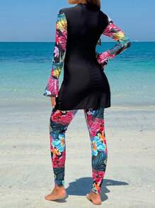 Swim Mulvari Women Printed Splicing Flared Sleeve Burkini Set - Multicolor - View 2