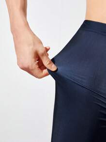 SHEIN Chłopięce, casualowe, geometryczne wzory, drukowane, średniej długości kąpielówki do uprawiania sportu