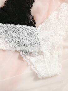 4 件装蕾丝扇贝边内裤套装性感内衣