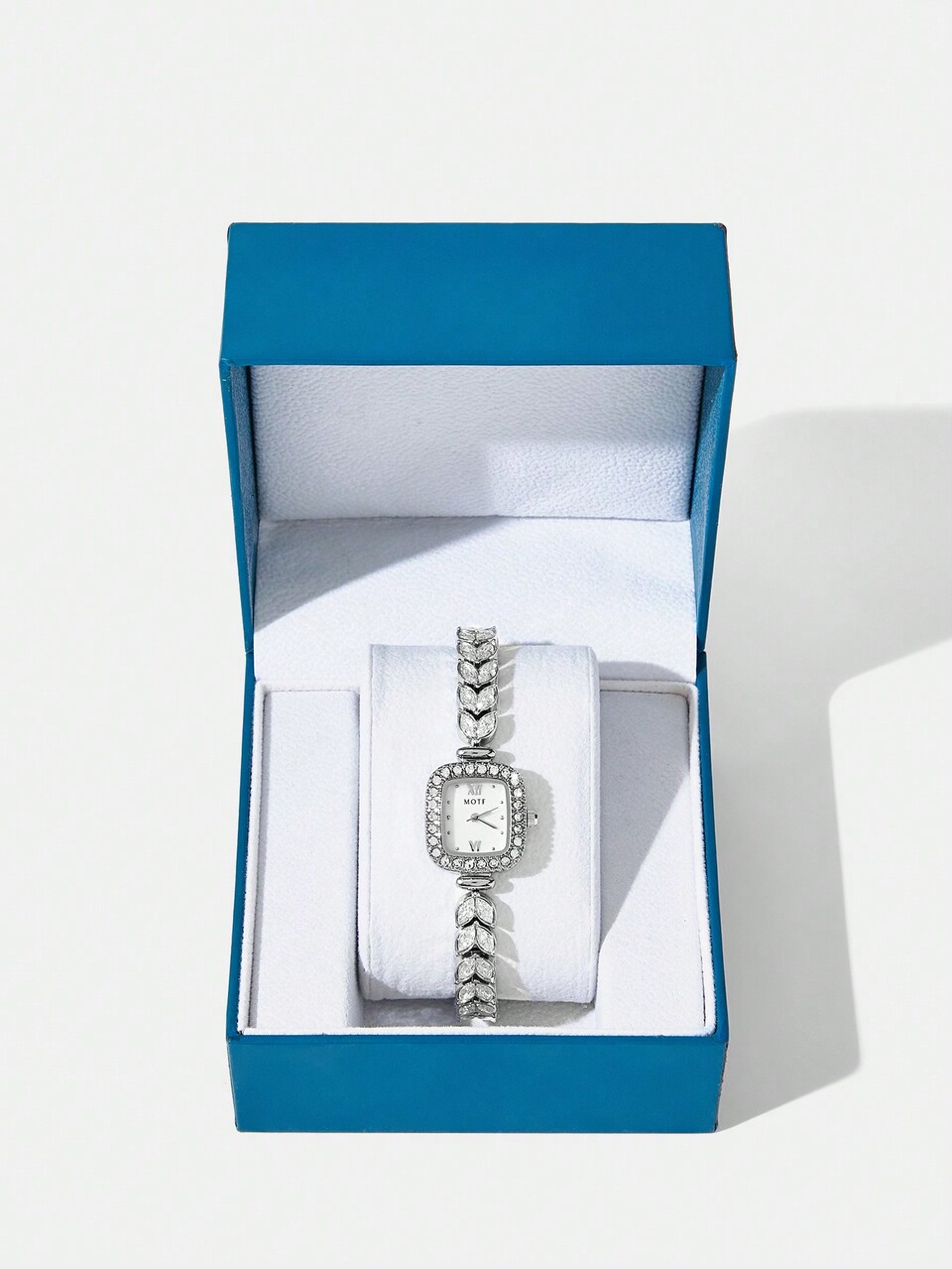 WOMEN'S SQUARE DIAL QUARTZ WATCH WITH FULL RHINESTONE SILVER BRACELET